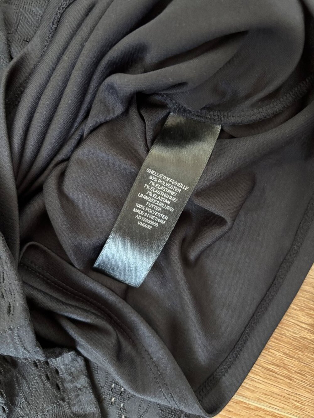 Adrianna Papell Black Flutter Sleeve Top - Size XS - Picture 4 of 6